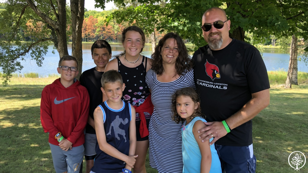 Kari Baragrey and family